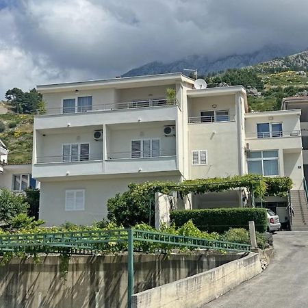 Apartment Lijana Sea View Tučepi Eksteriør billede