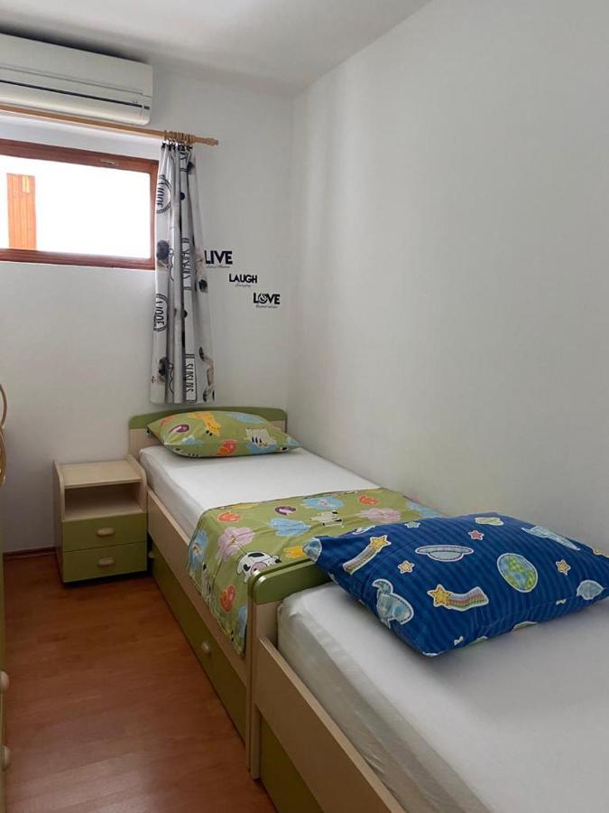 Apartment Lijana Sea View Tučepi Eksteriør billede