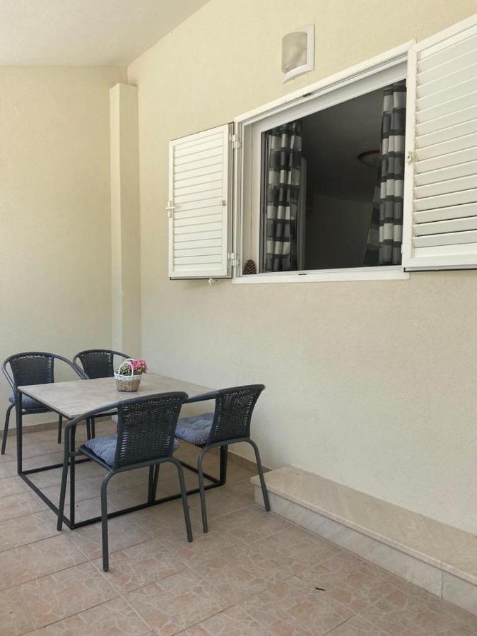 Apartment Lijana Sea View Tučepi Eksteriør billede