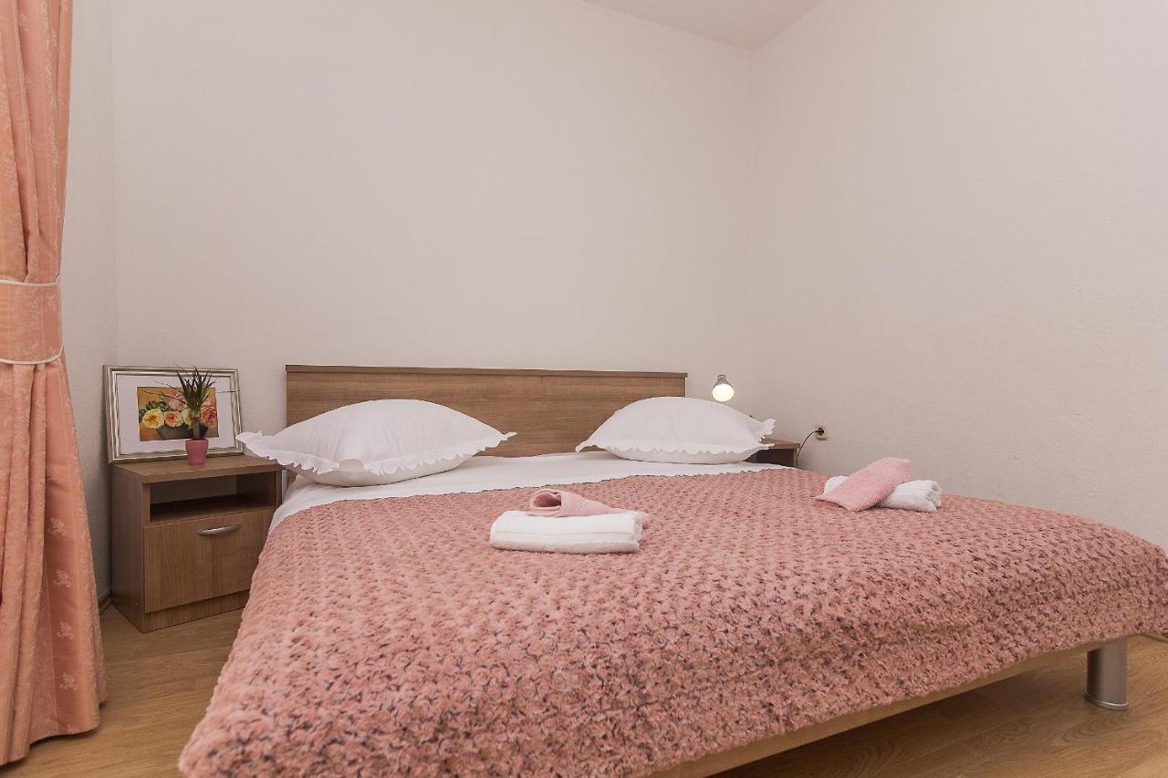 Apartment Lijana Sea View Tučepi Eksteriør billede