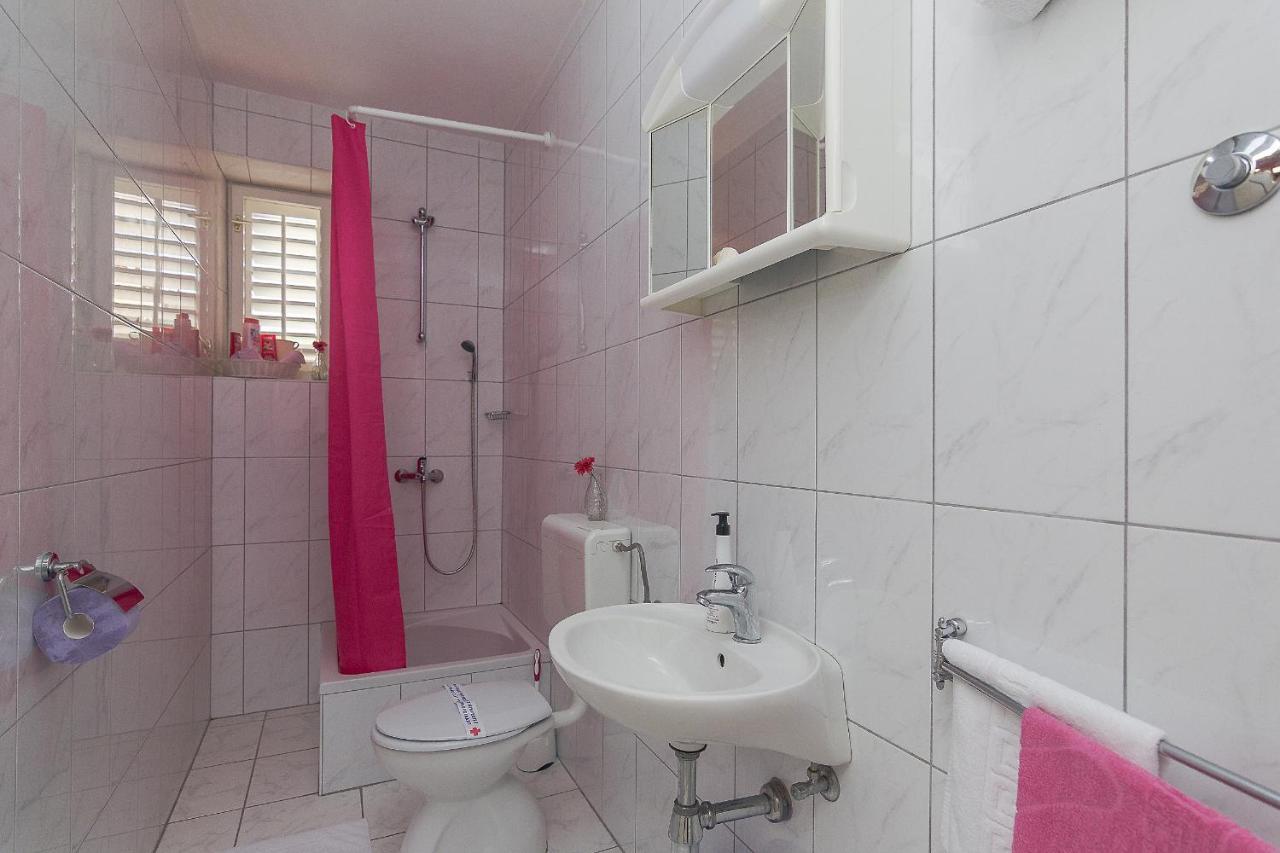 Apartment Lijana Sea View Tučepi Eksteriør billede